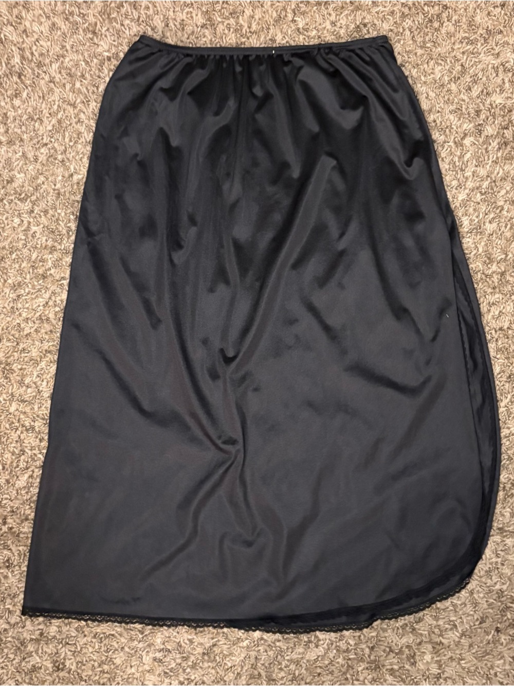 Vintage Vanity Fair Black Nylon Half Slip Skirt – Lace Trim Midi (Size M)